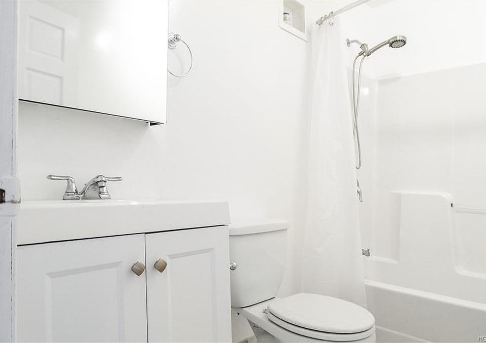 1st image of 117 Johnston St #1