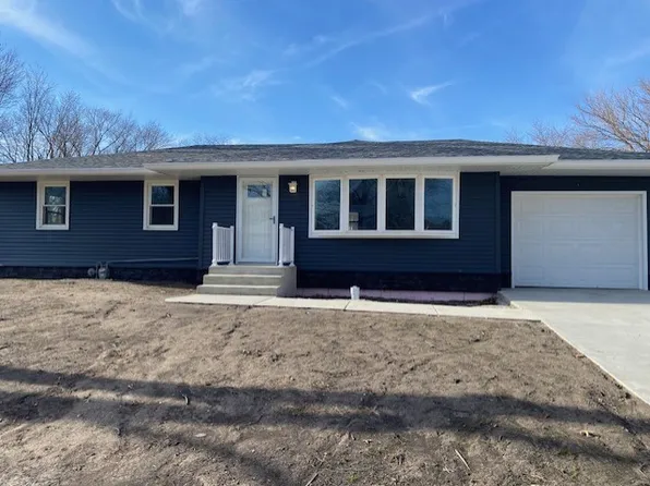 2135 13th St, Peru, IL 61354