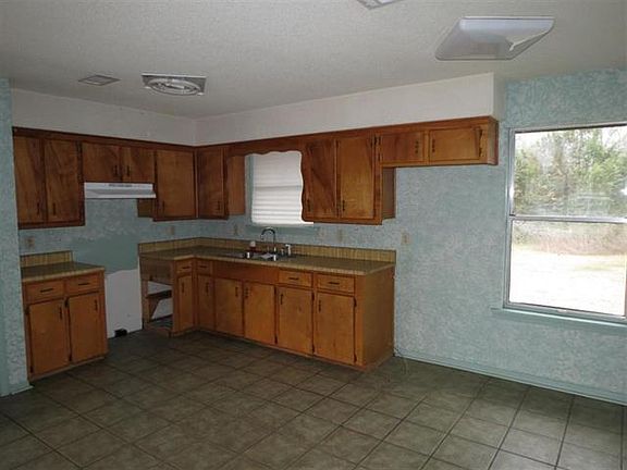 4th image of 1166 Grenelefe Dr