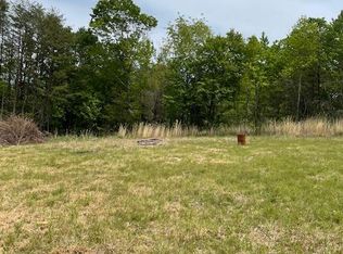 93 Candyland Rd, Bassett, VA 24055