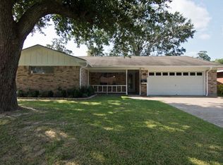 1309 South Ave, Port Neches, TX 77651