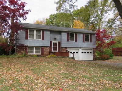 12 Battle Green Dr, Rochester, NY, 14624