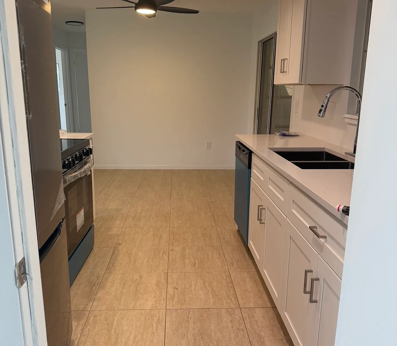 2 bed, 864 sqft, $1,550 — Photo 4
