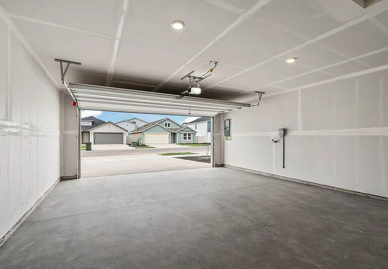 6743 W Yoke St — Photo 24