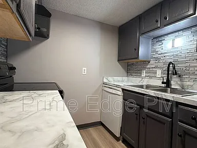 2343 B St. #4