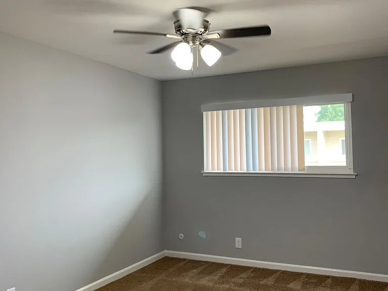 415 Acalanes Apartments — Photo 19