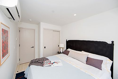 4th image of 152 2nd Ave #5DG