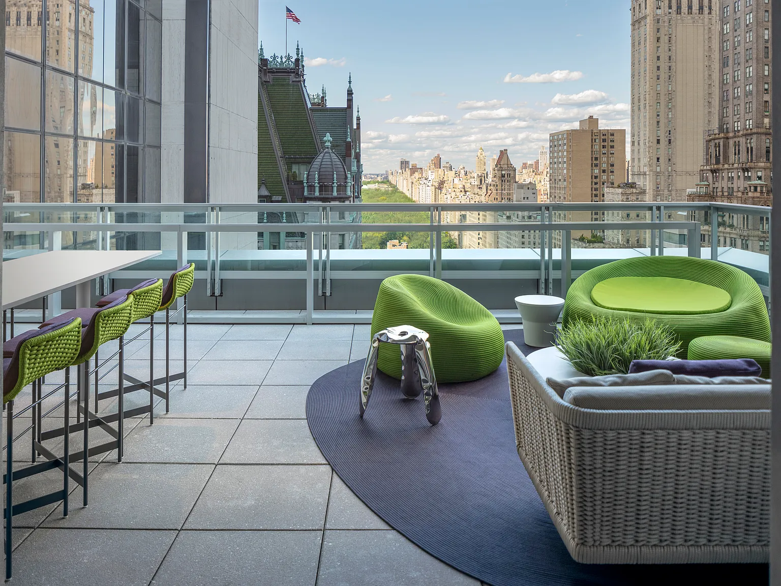7 West 57th Street — Photo 3