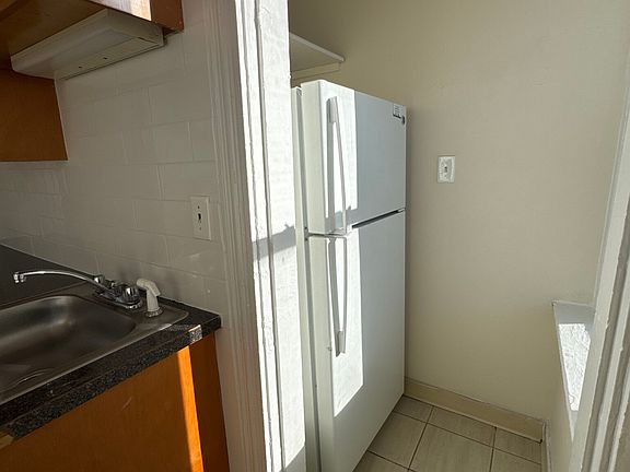 5th image of 127-131 Washington St #26