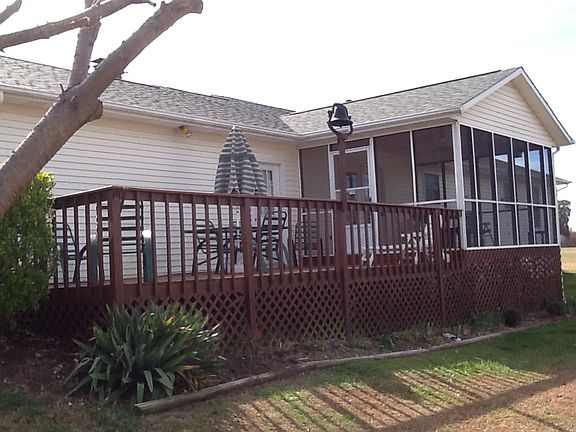 SCREENED PORCH AND DECK