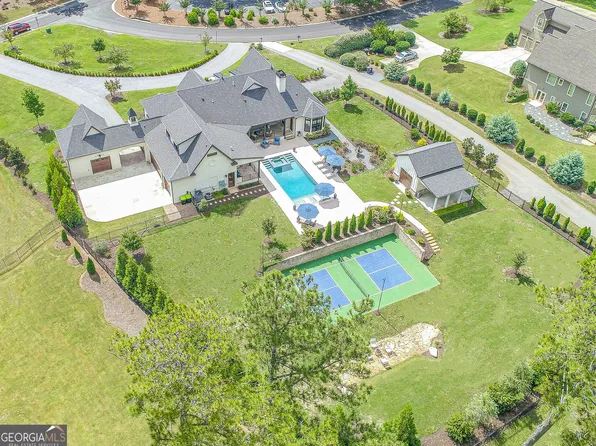 313 Loring Ln, Peachtree City, GA 30269