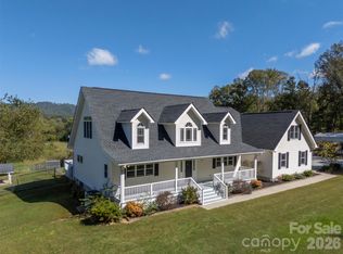 275 Souther Rd, FLETCHER, NC 28732