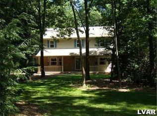 4649 Aspen Dr, Walnutport, PA 18088