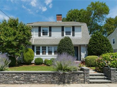 49 Progress St, Pawtucket, RI, 02860