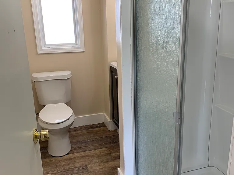 827 1/2 W North St #827-1/2 — Photo 17