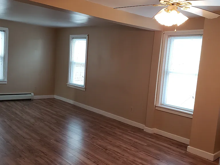 50 Brandon Rd #1 — Photo 2