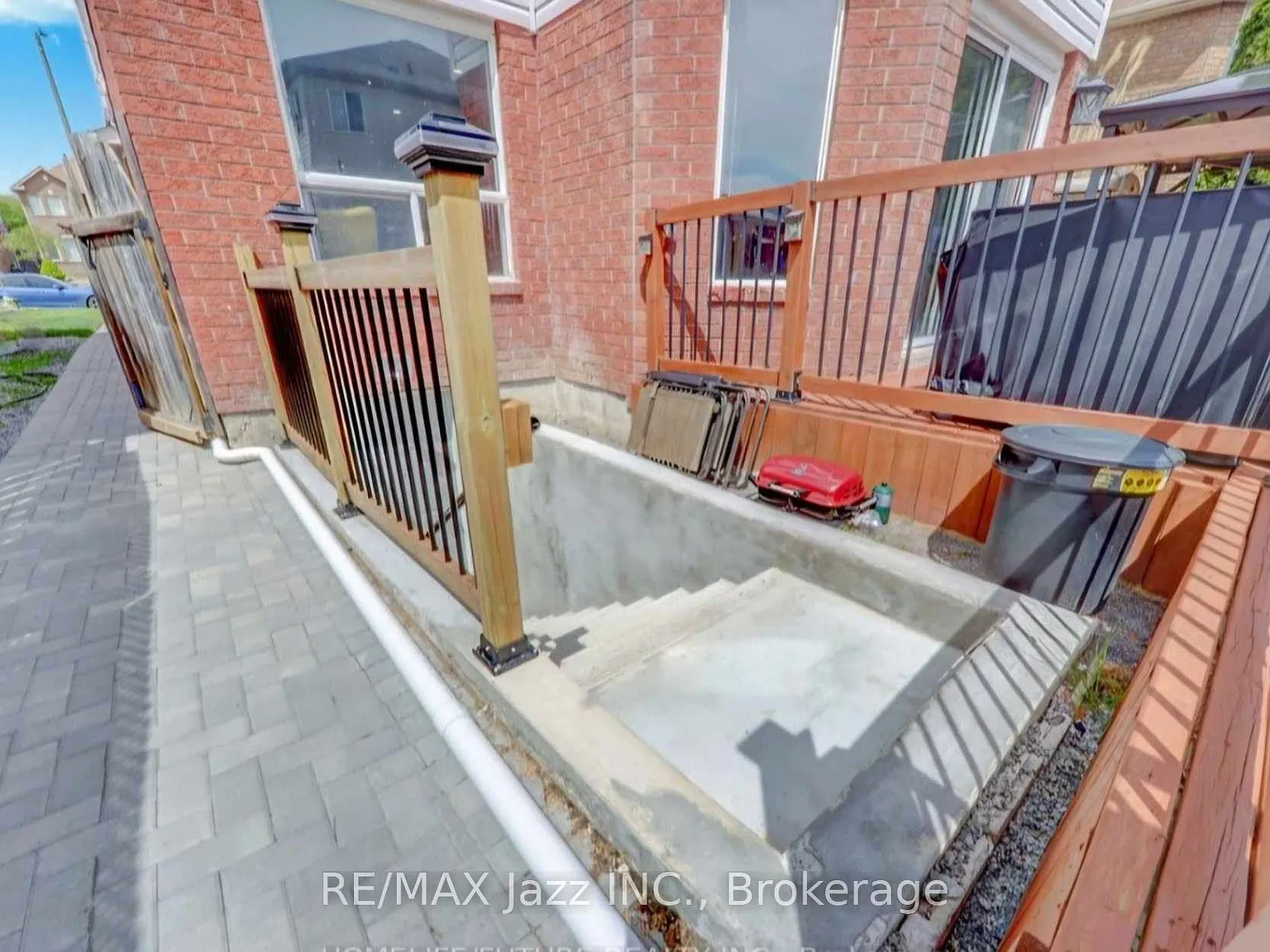 2 bed, $2,000 — Photo 4
