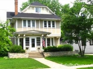 317 Courtland Ave, Park Ridge, IL 60068