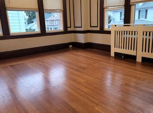 46 Auburn St FLOOR 2, Pawtucket, RI 02860