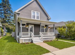 1713 Flett Ave, Racine, WI 53405