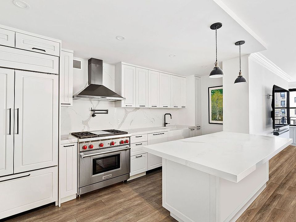 1st image of 345 E 81st St APT 6A