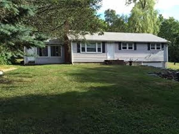 1st image of 72 Townsend St