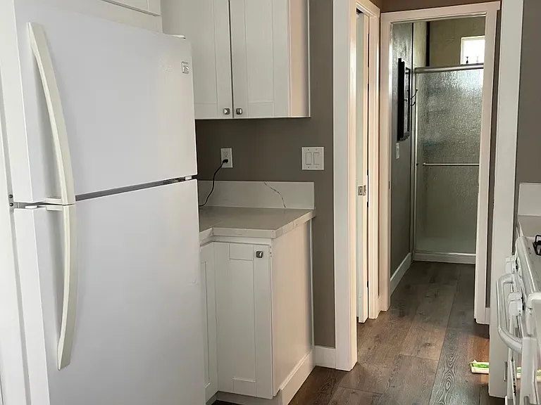 4212 Cherokee Ave — Photo 10