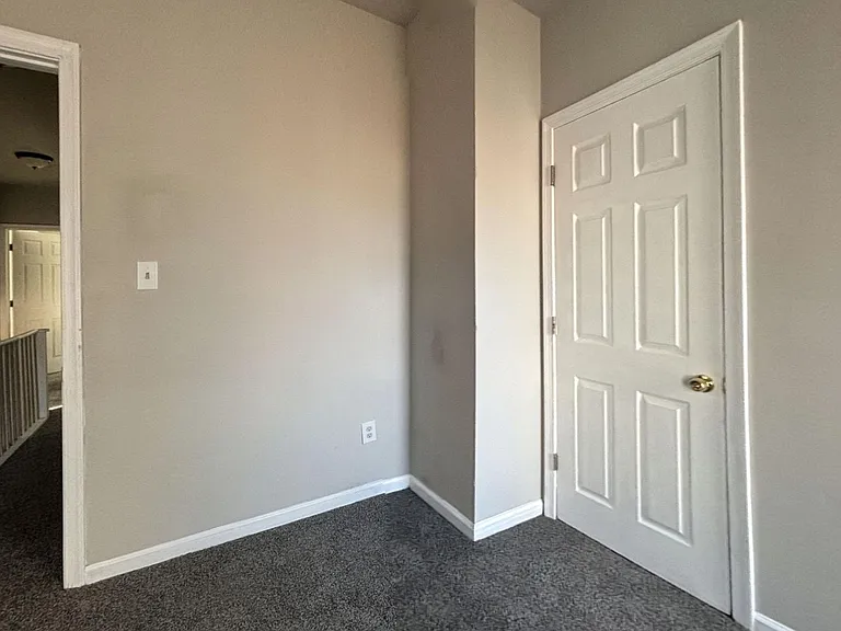1038 W Orleans St — Photo 8