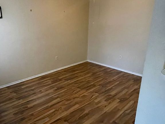 3rd image of 1150 N Buffalo Dr APT 1011