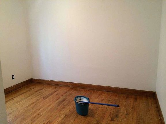 bedroom 1 room view_01132023