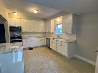 615 Windsor Harbor Rd, Imperial, MO 63052