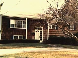 10 Silent Grv N, Westport, CT 06880
