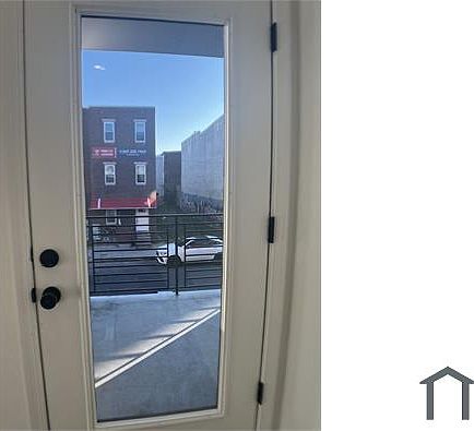 4th image of 1935 Cecil B Moore Ave #2