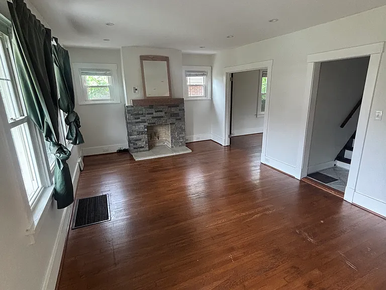 904 S Braddock Ave — Photo 4