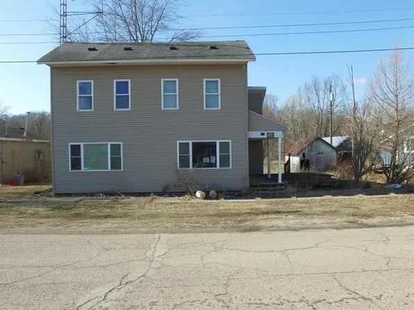 212 S Main St, Brownsville, IN 47325