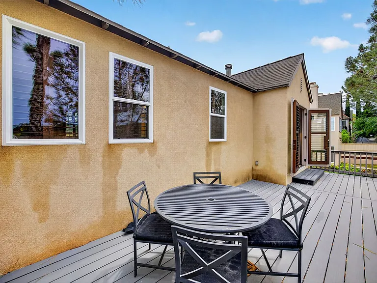13720 Rosecroft Way — Photo 36