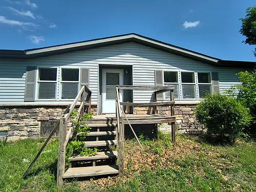 4735 E County Road 74 Photo 1