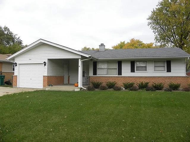 544 Landmeier Rd photo 1