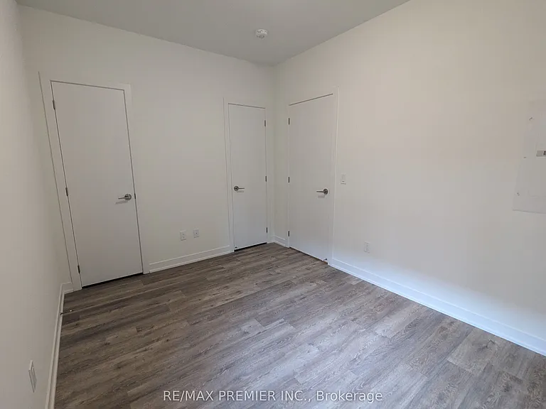 9 Steckley House Ln #513 — Photo 14