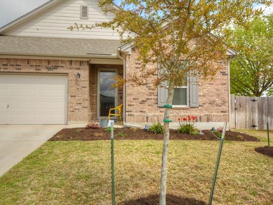 902 Estes Park Taylor Tx 76574 Mls 7737333 Zillow