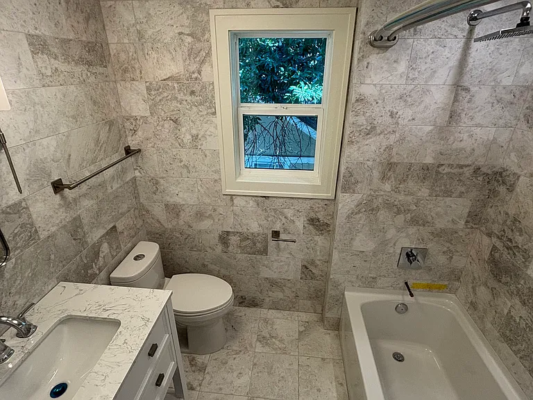 5421 Holmes St — Photo 17