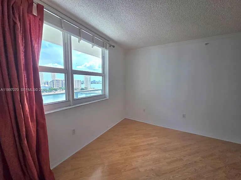 1155 Brickell Bay Dr #2006 — Photo 19