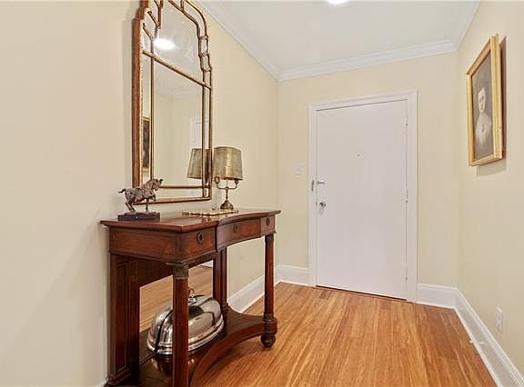 3rd image of 1550 2nd St APT 2J