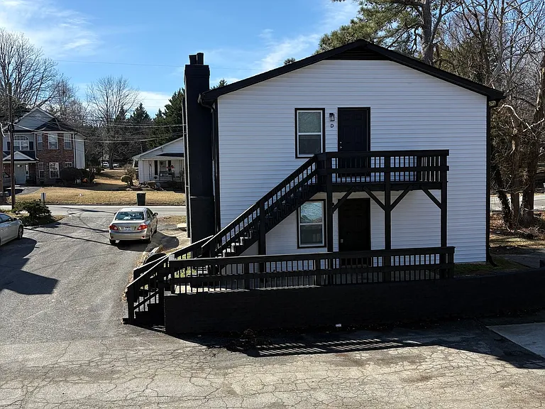 Uwharrie & Powhatan — Photo 6