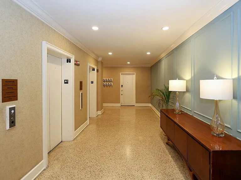 300 Peachtree St NE #23C — Photo 26