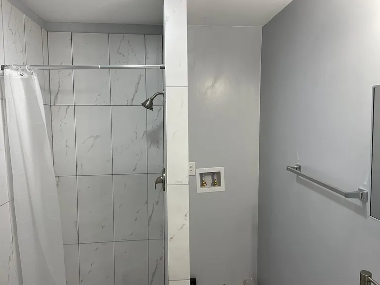 2515 Doby St — Photo 23
