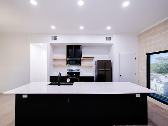 5th image of 6805 Sandra Ln Lot A