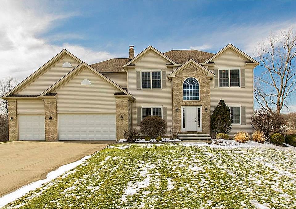 1st image of 7140 Witch Hazel Ln