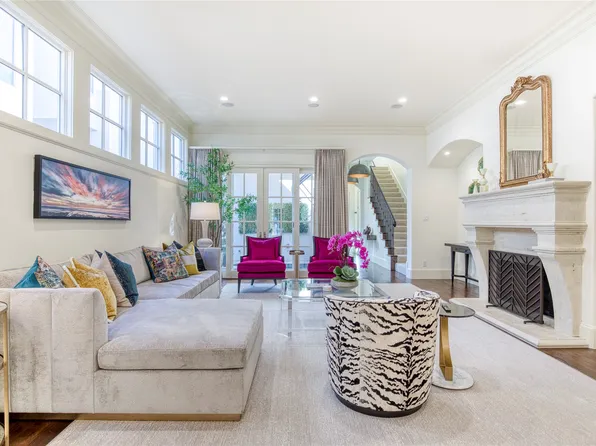 3616 Edgewater St, Dallas, TX 75205