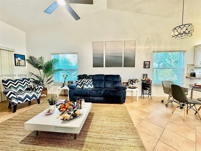 11078 SE Sea Pines Cir — Photo 10